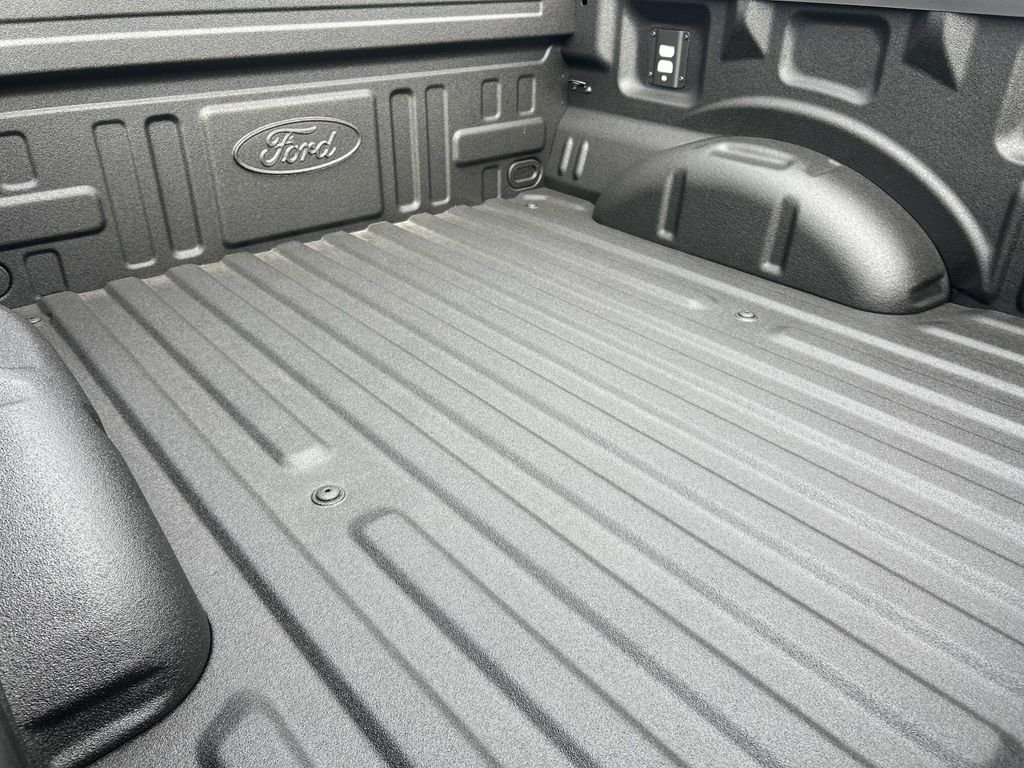 New 2026 Oxford White Ford Lariat® image 11