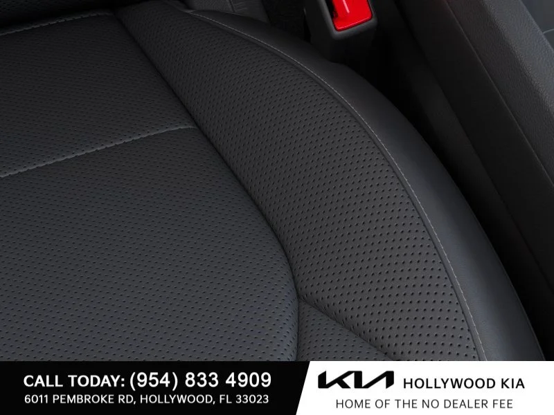 New 2027 Snow White Pearl Kia EX image 24