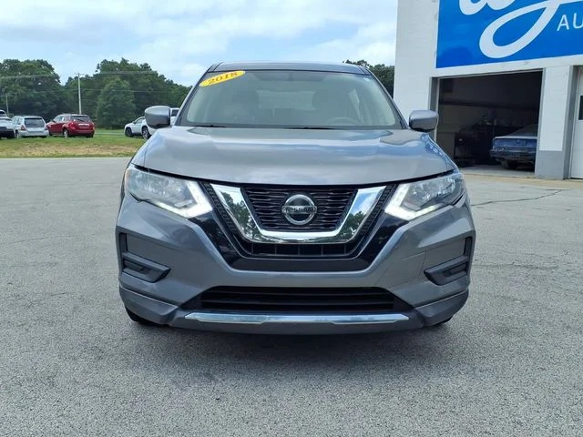 Used 2018 Gray Nissan S image 2