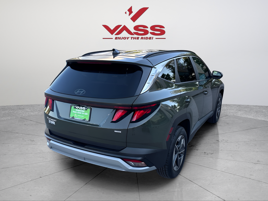 Certified Used 2025 Green Hyundai SEL image 5