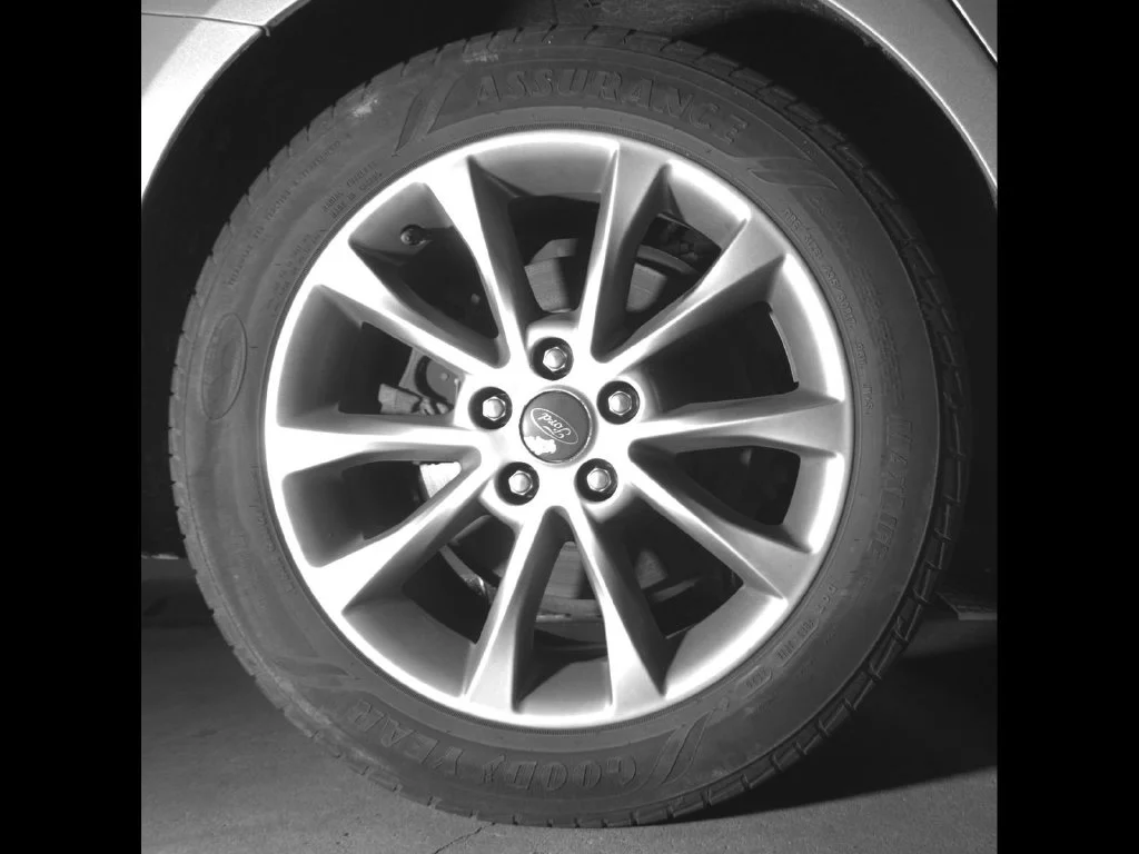 Used 2017 Gold Ford SE image 11