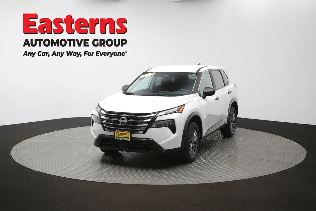 Used 2024 White Nissan S image 57