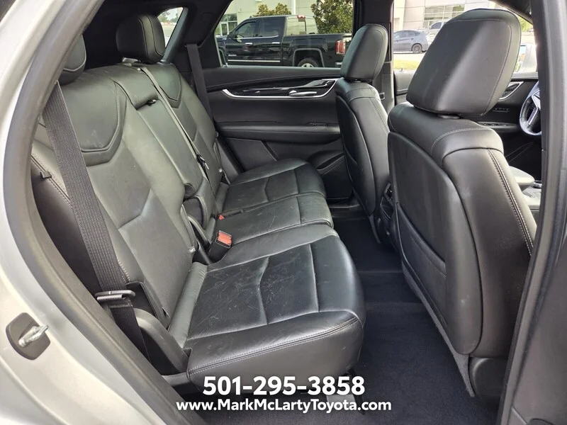 Used 2020 Radiant Silver Metallic CADILLAC FWD 4DR PREMIUM LUXURY image 14