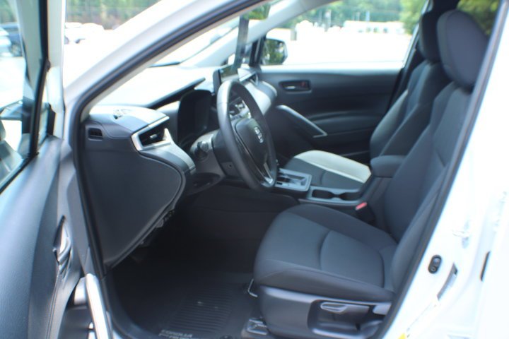 Certified Used 2026 Wind Chill Pearl Toyota LE image 57