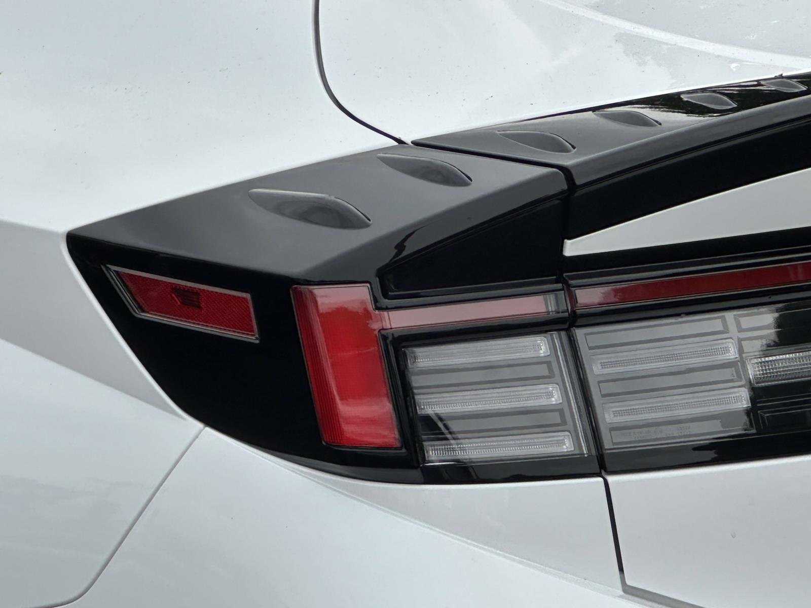Certified Used 2025 White Hyundai SEL image 12