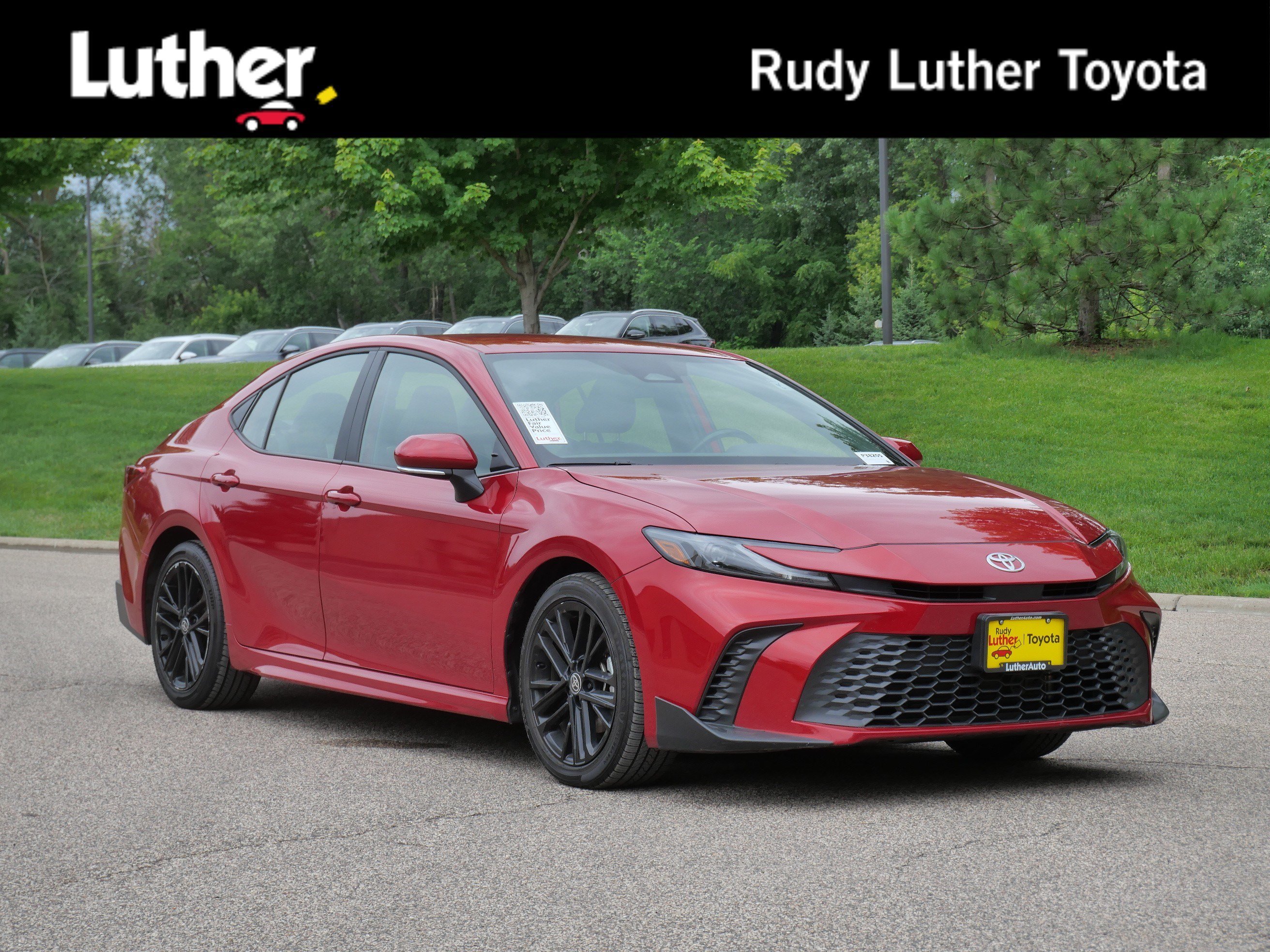 Certified Used 2025 Supersonic Red Toyota SE image 1