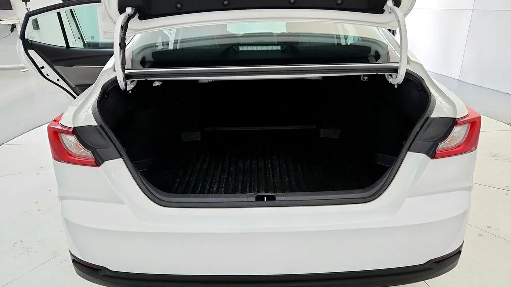 Used 2025 White Toyota LE image 28