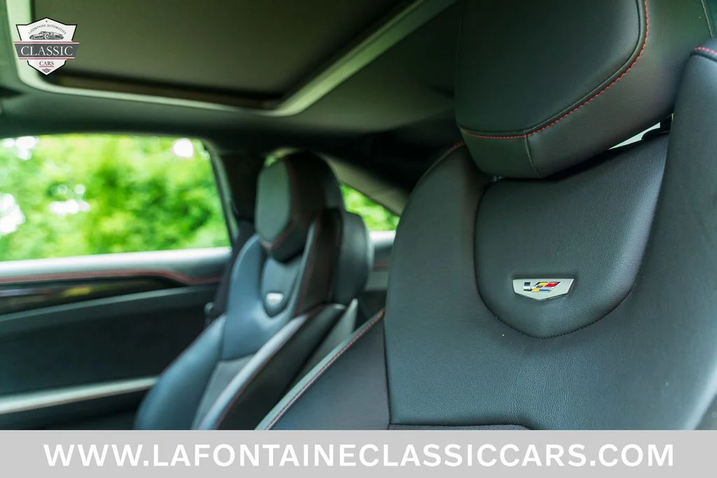 Used 2015 White Cadillac Base image 17