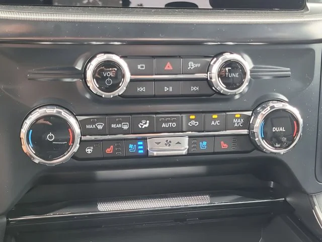 New 2026 Black Metallic Ford Lariat image 25