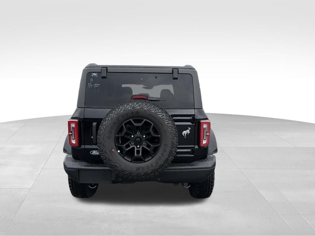 New 2026 Shadow Black Ford Badlands® image 17