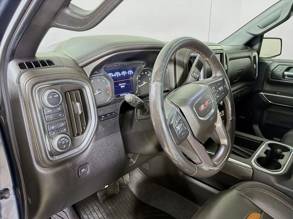 Used 2020 Blue GMC AT4 image 10