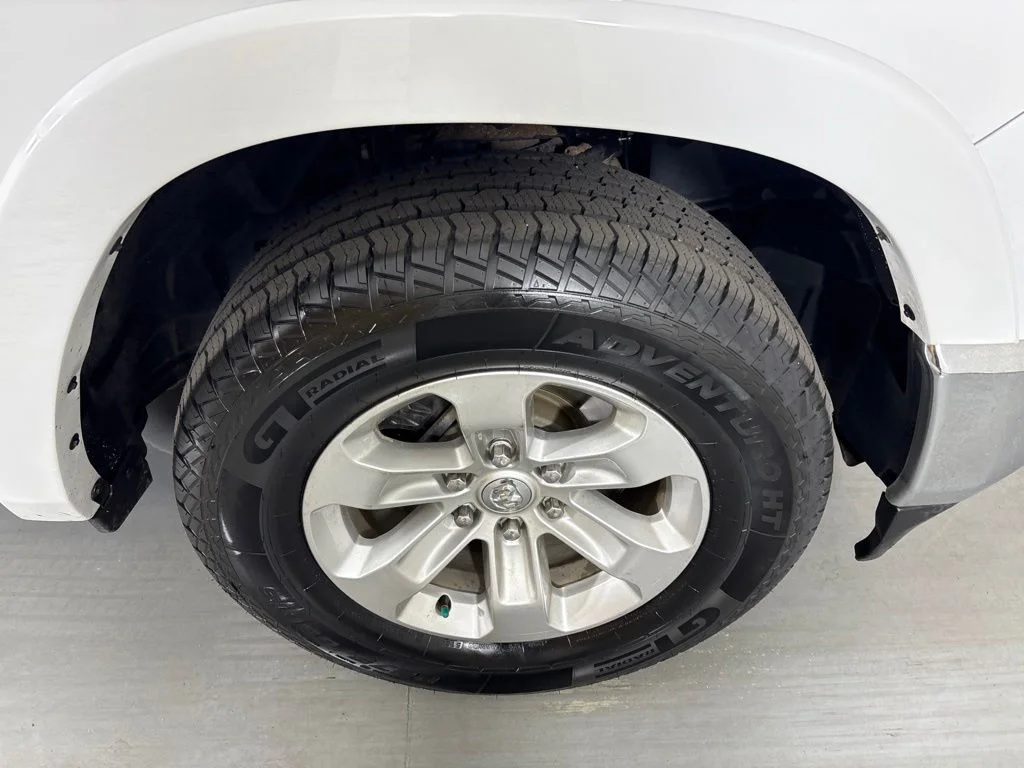 Used 2021 White Ram Laramie image 14