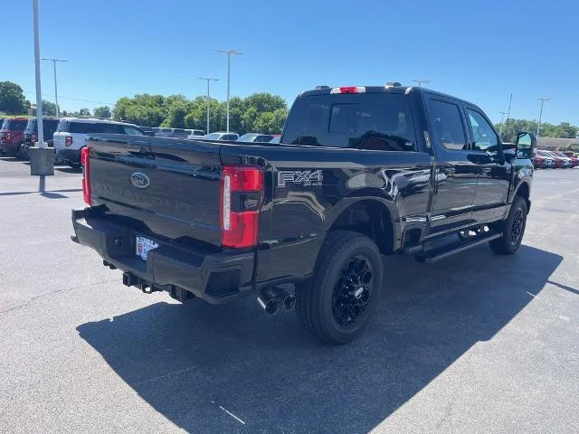 New 2026 Agate Black Metallic Ford F-250® Lariat® image 32