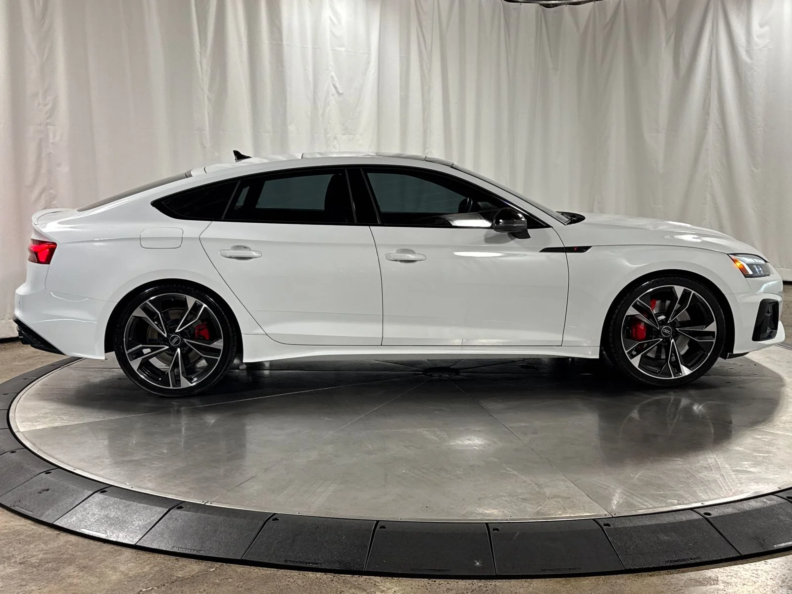 Used 2023 Glacier White Metallic Audi quattro image 6