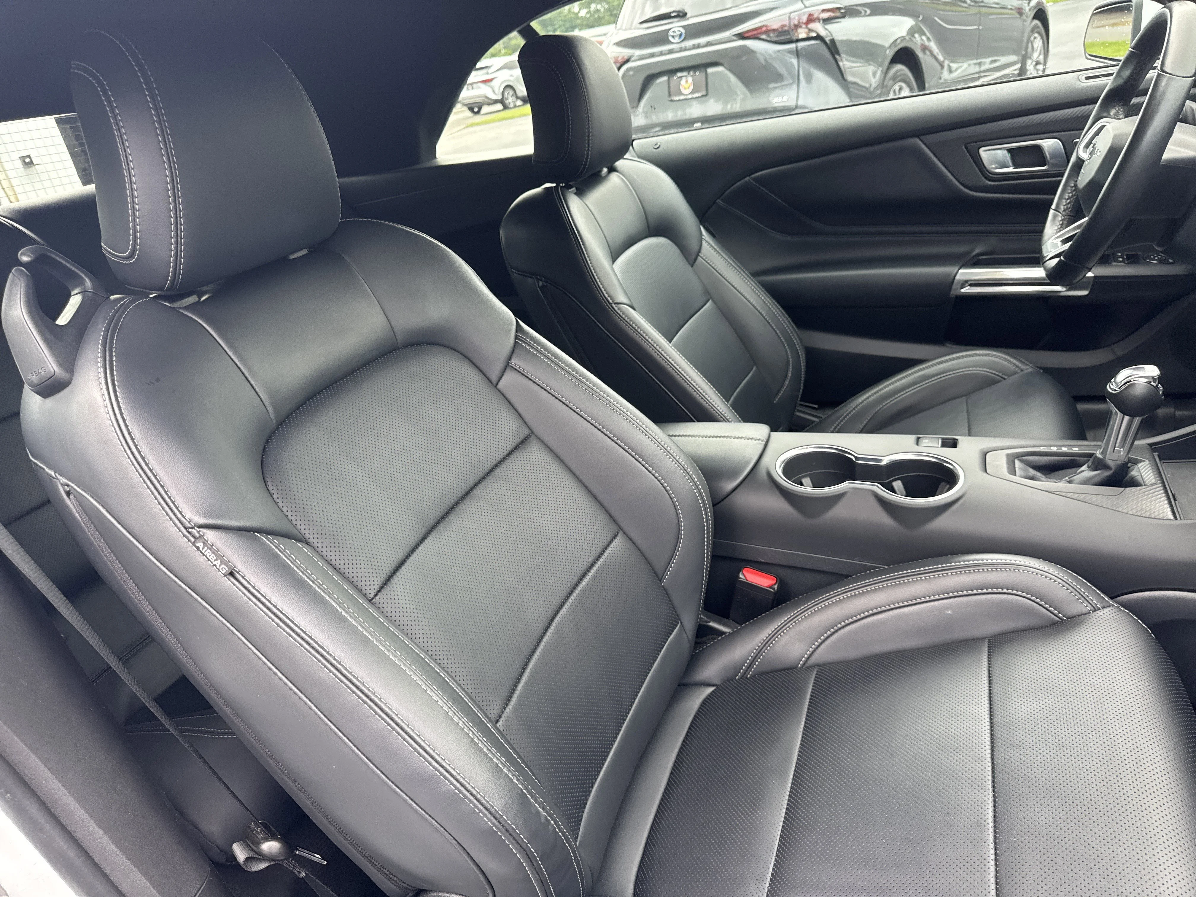 Used 2025 Oxford White Ford EcoBoost Premium image 26