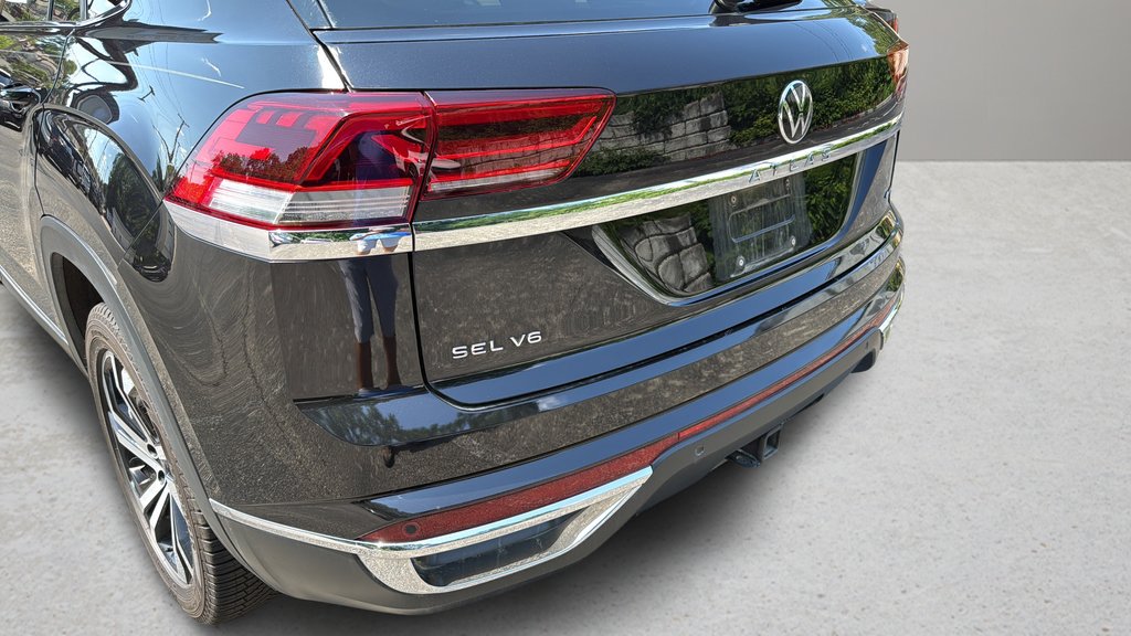 Used 2023  Volkswagen 3.6L V6 SEL image 12