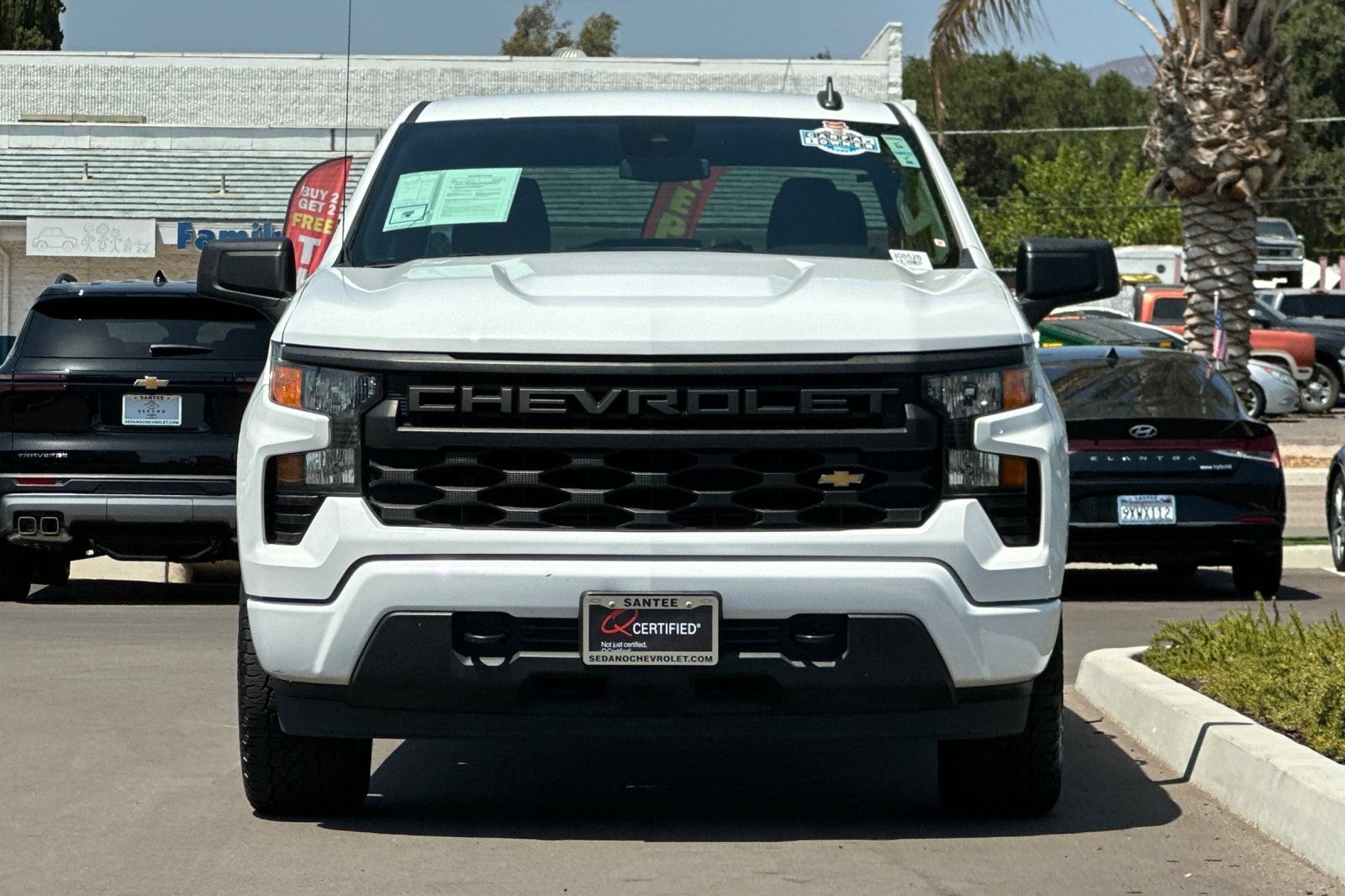 Used 2022 Summit White Chevrolet Custom image 9