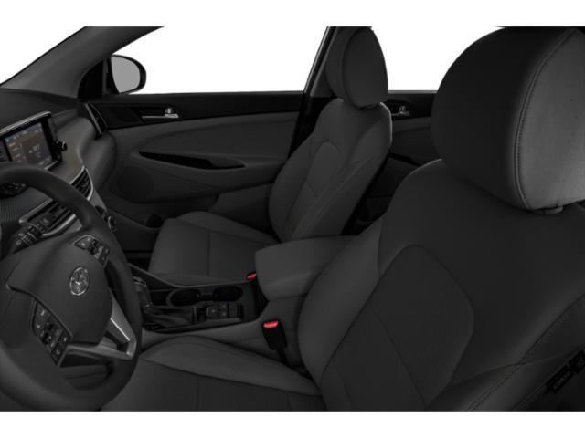 Used 2019 Molten Silver Hyundai SE image 12