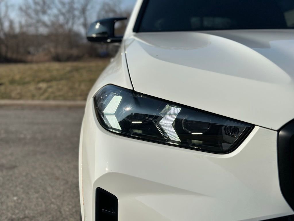 2026 BMW X5 M60i - Photo 10