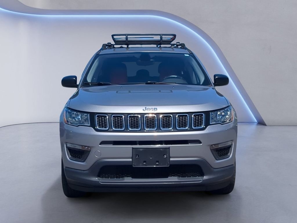 Used 2018 Silver Jeep Sport image 10