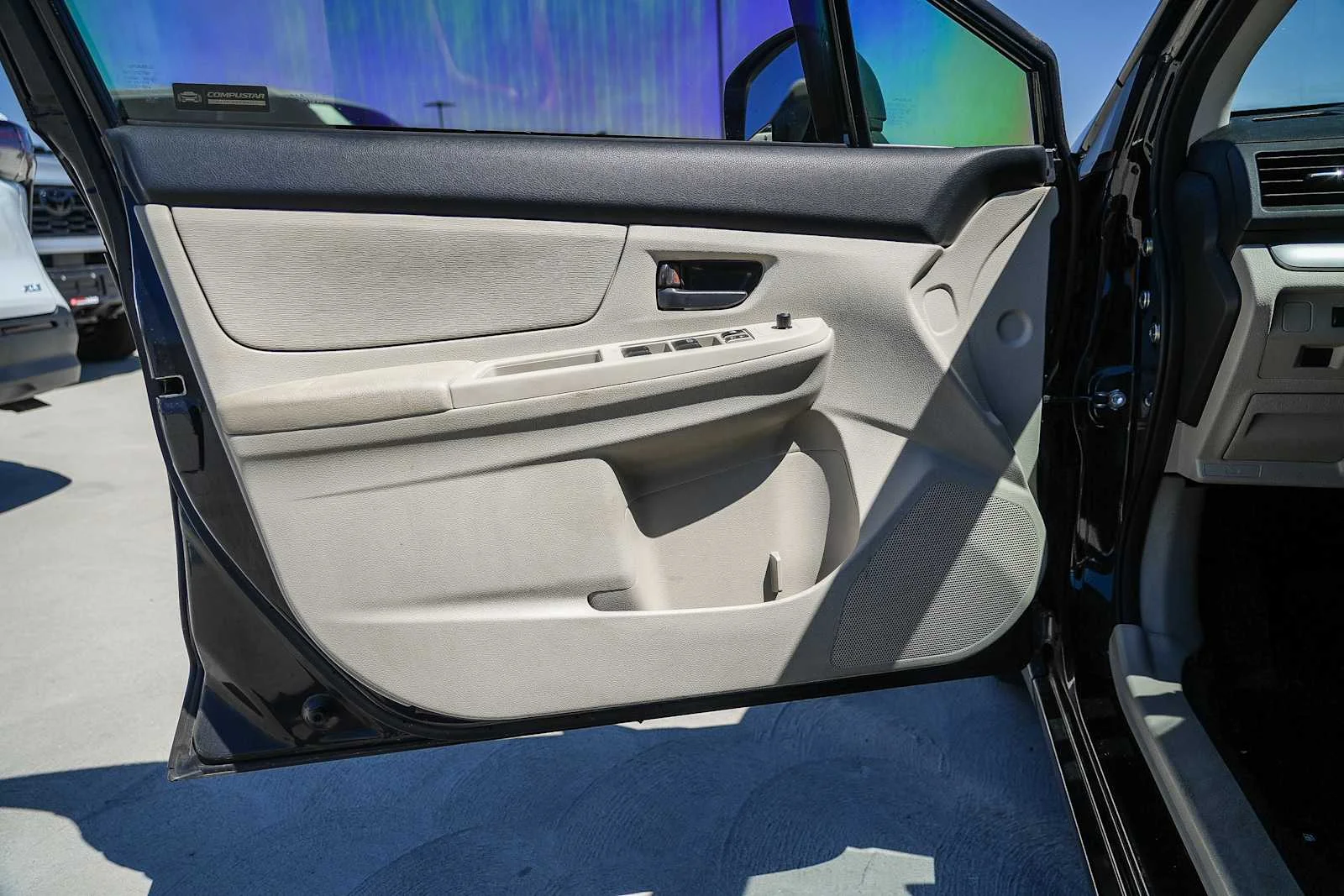 Used 2013 Crystal Black Silica Subaru 2.0i image 16