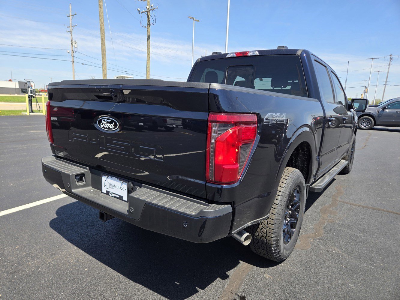New 2026 Antimatter Blue Mettallic Ford XLT image 4