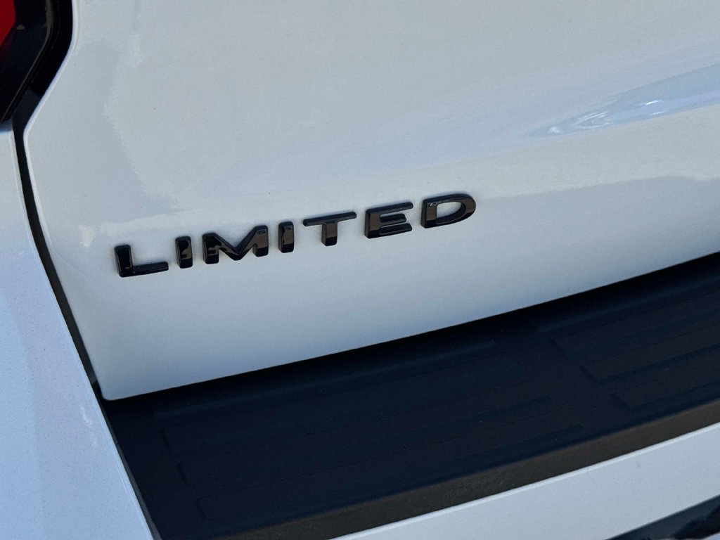 Certified Used 2023 White Metallic Ford Limited image 9