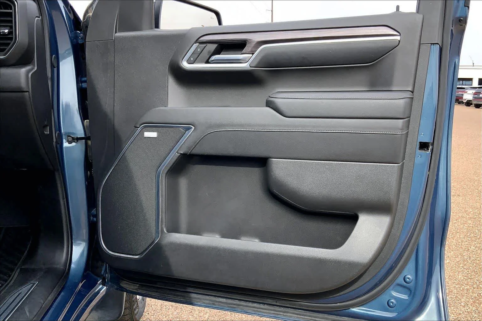 Used 2024 Lakeshore Blue Metallic Chevrolet LTZ image 23