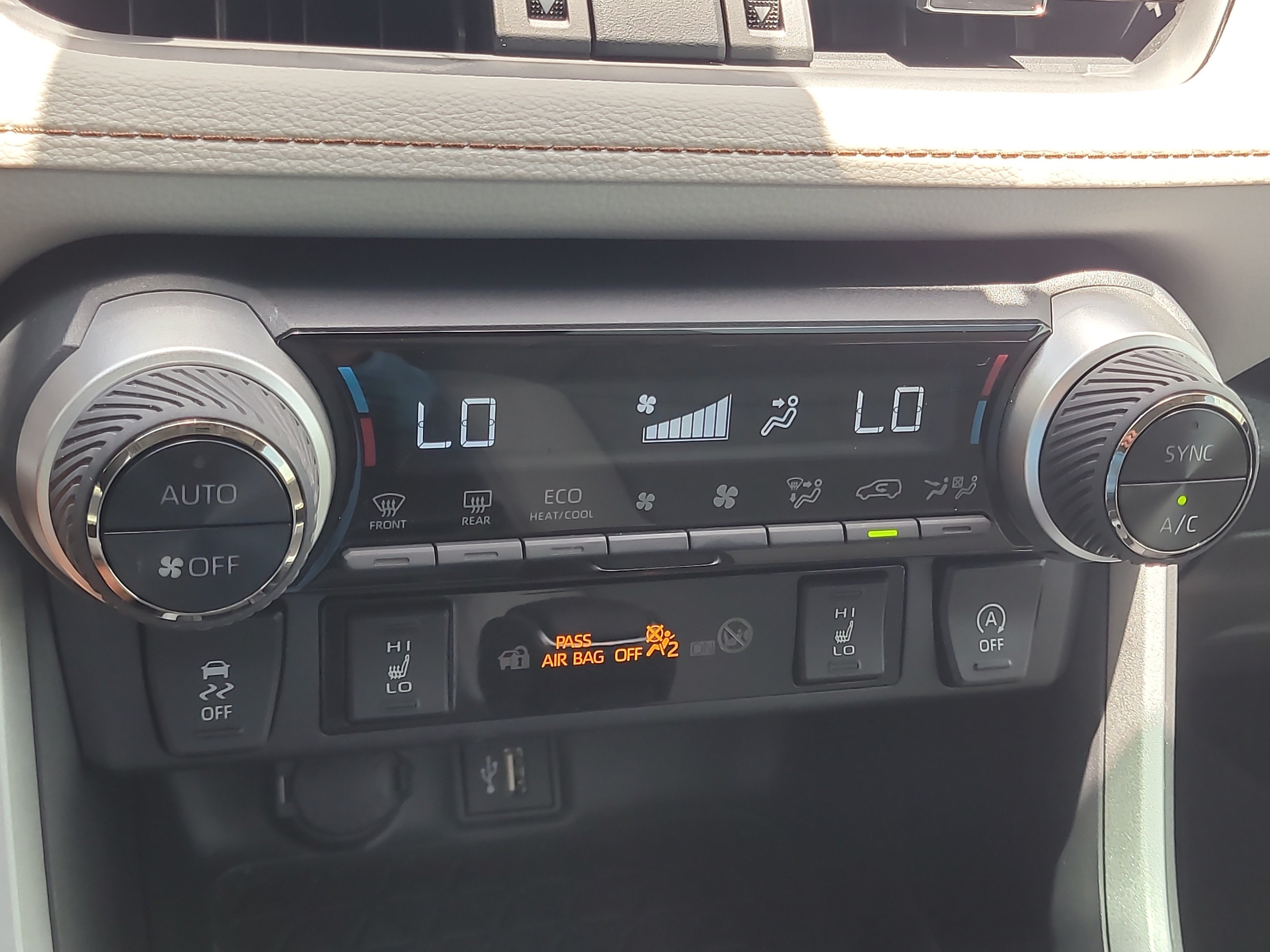 Used 2025 Blueprint Toyota XLE Premium image 26