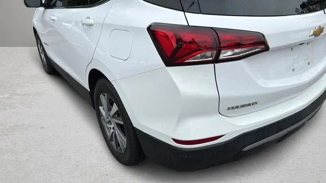 Used 2023 Summit White Chevrolet LT image 31
