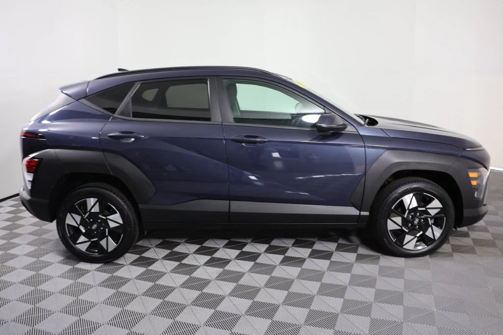 Used 2024 Denim Blue Pearl Hyundai SEL image 9