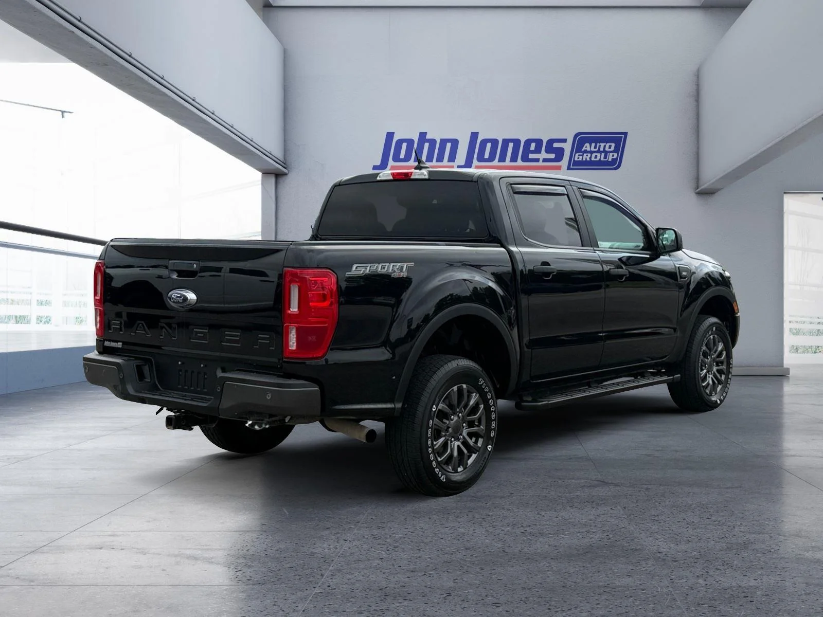 Used 2021 Shadow Black Ford XLT image 5