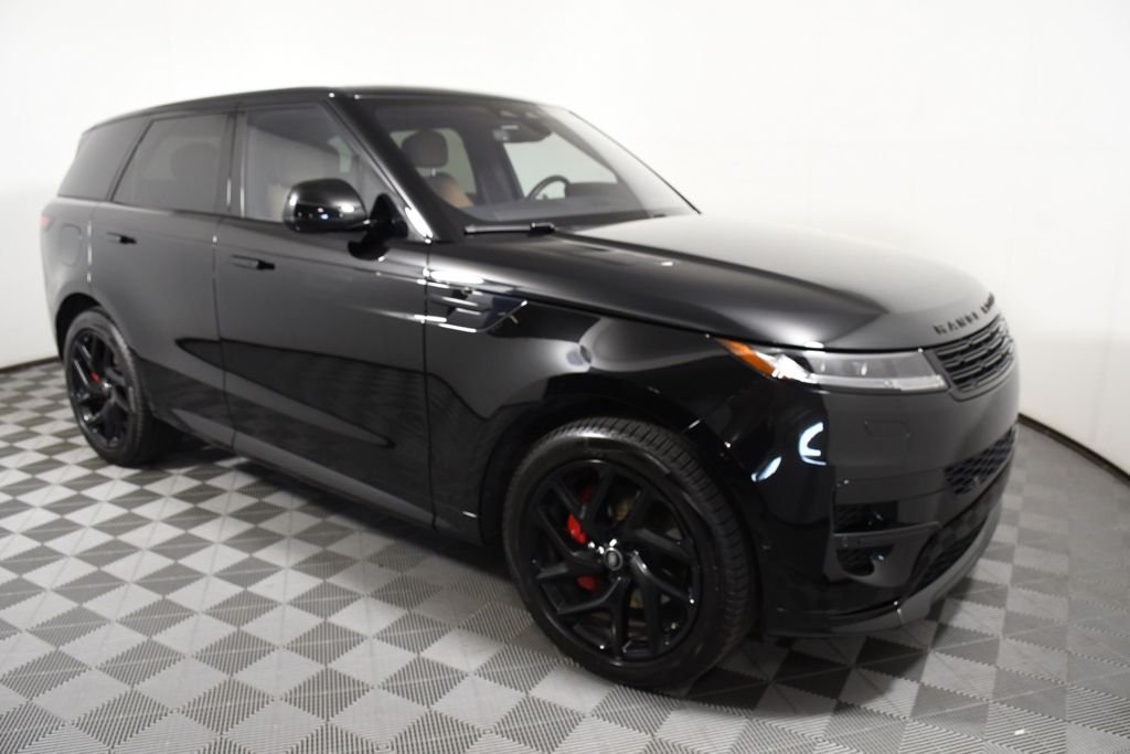 Used 2023 Santorini Black Metallic Land Rover SE Dynamic image 8