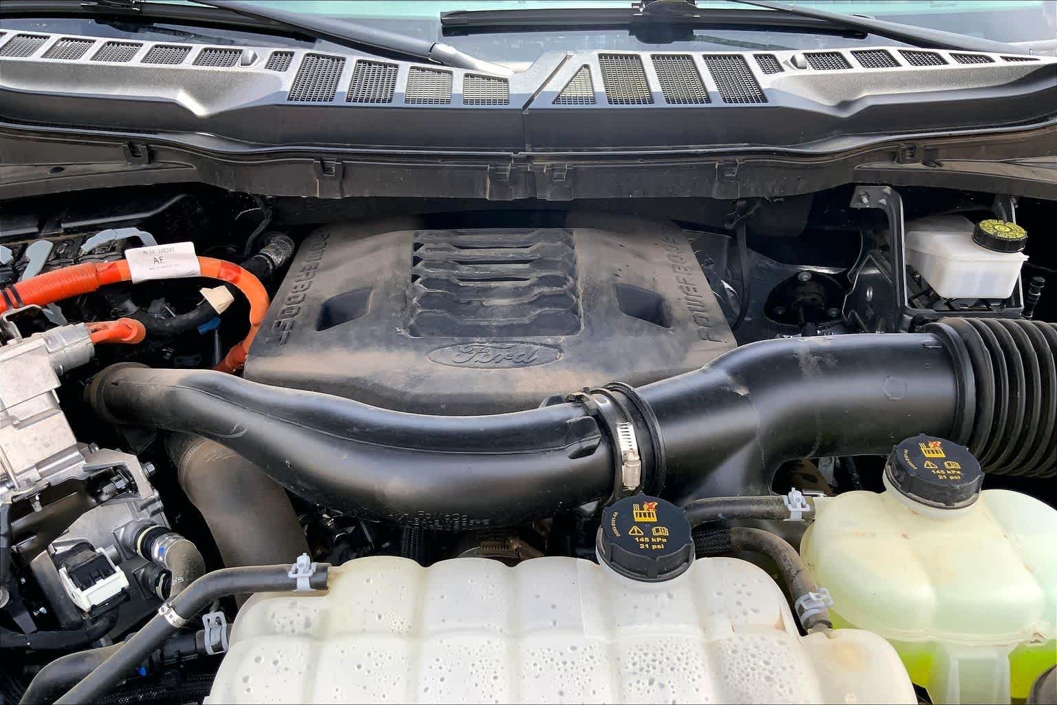 Certified Used 2023 Azure Gray Metallic Tri-Coat Ford LARIAT image 32