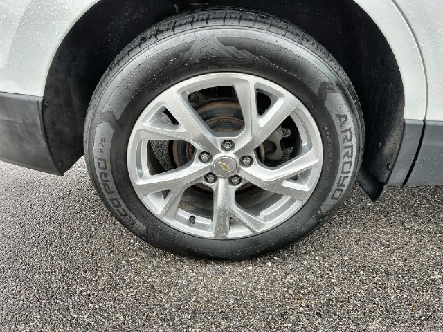 Used 2020 White Chevrolet LT image 20