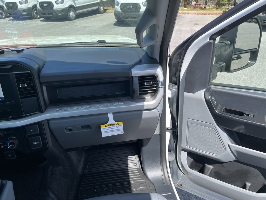 2025 Ford F-250 Super Duty XL - Photo 16