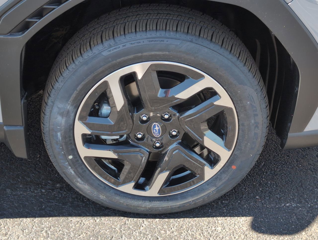 2026 Subaru Forester Limited - Photo 9