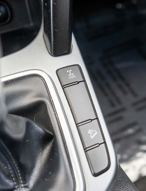 Used 2024 Black Kia LX image 28