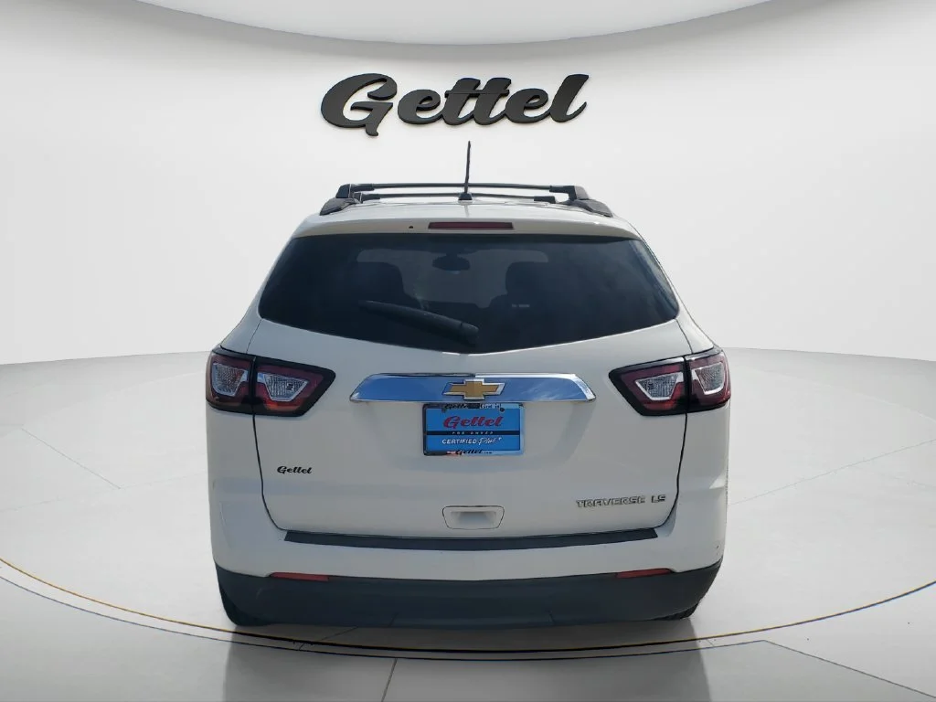 Used 2013 White Chevrolet LS image 6