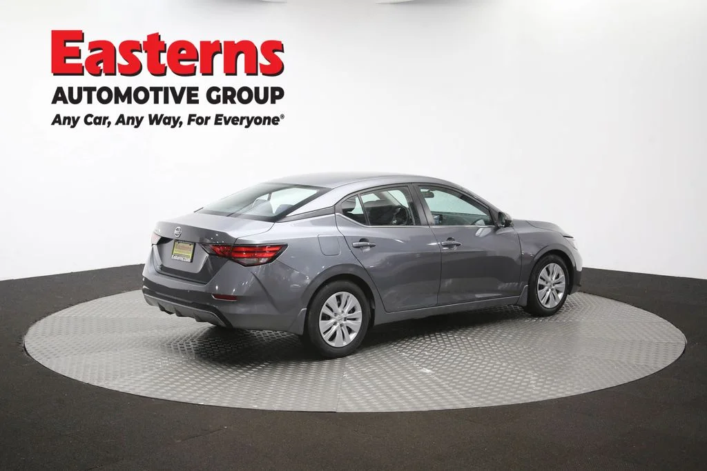 Used 2023 Gray Nissan S image 41