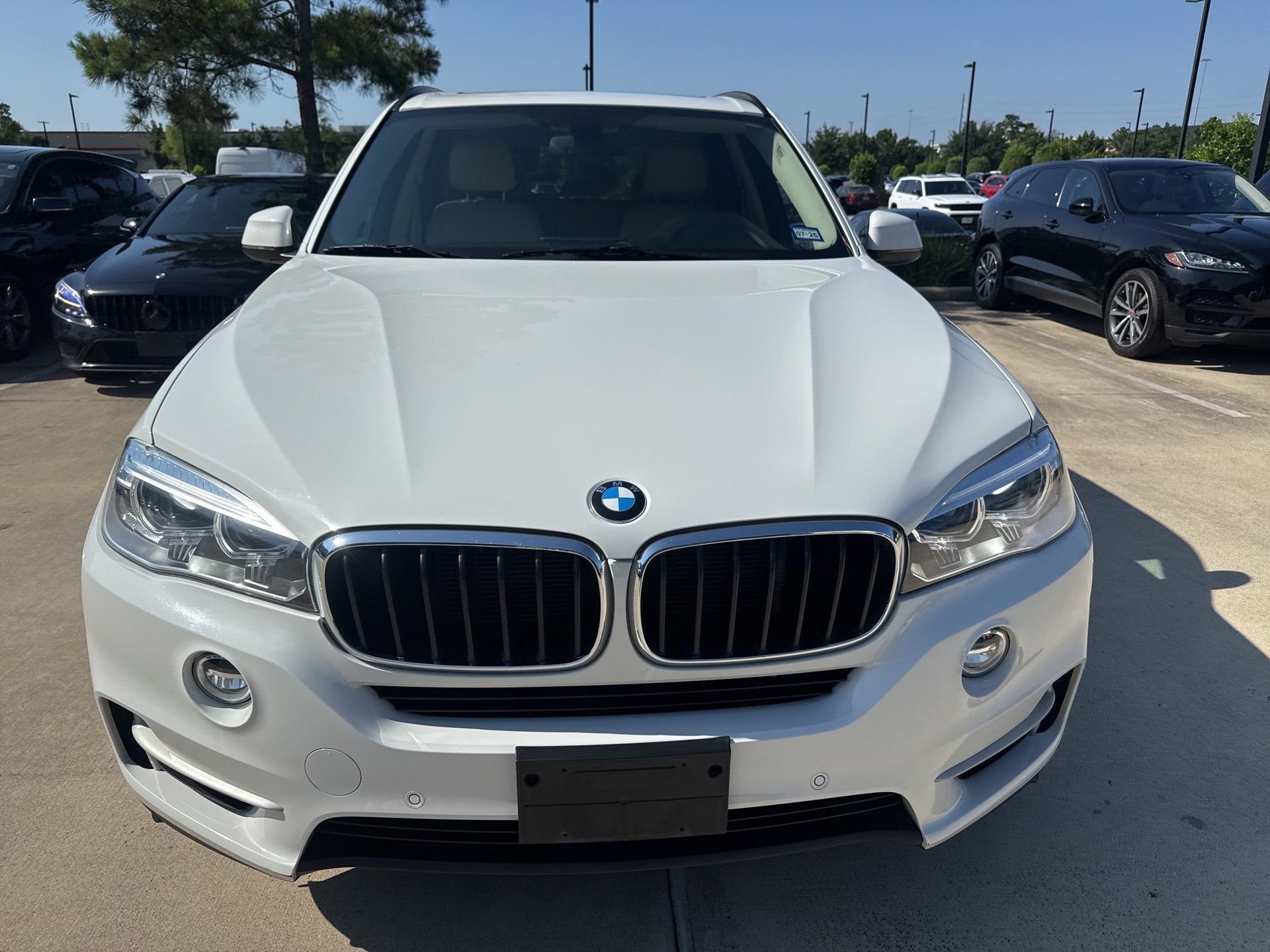 Used 2015 Alpine White BMW xDrive35i image 2