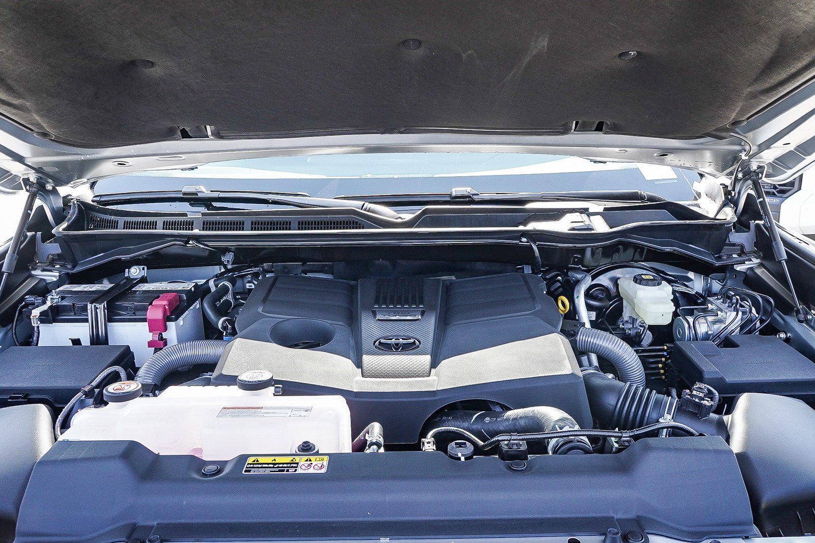 2026 Toyota Tundra SR5 - Photo 13