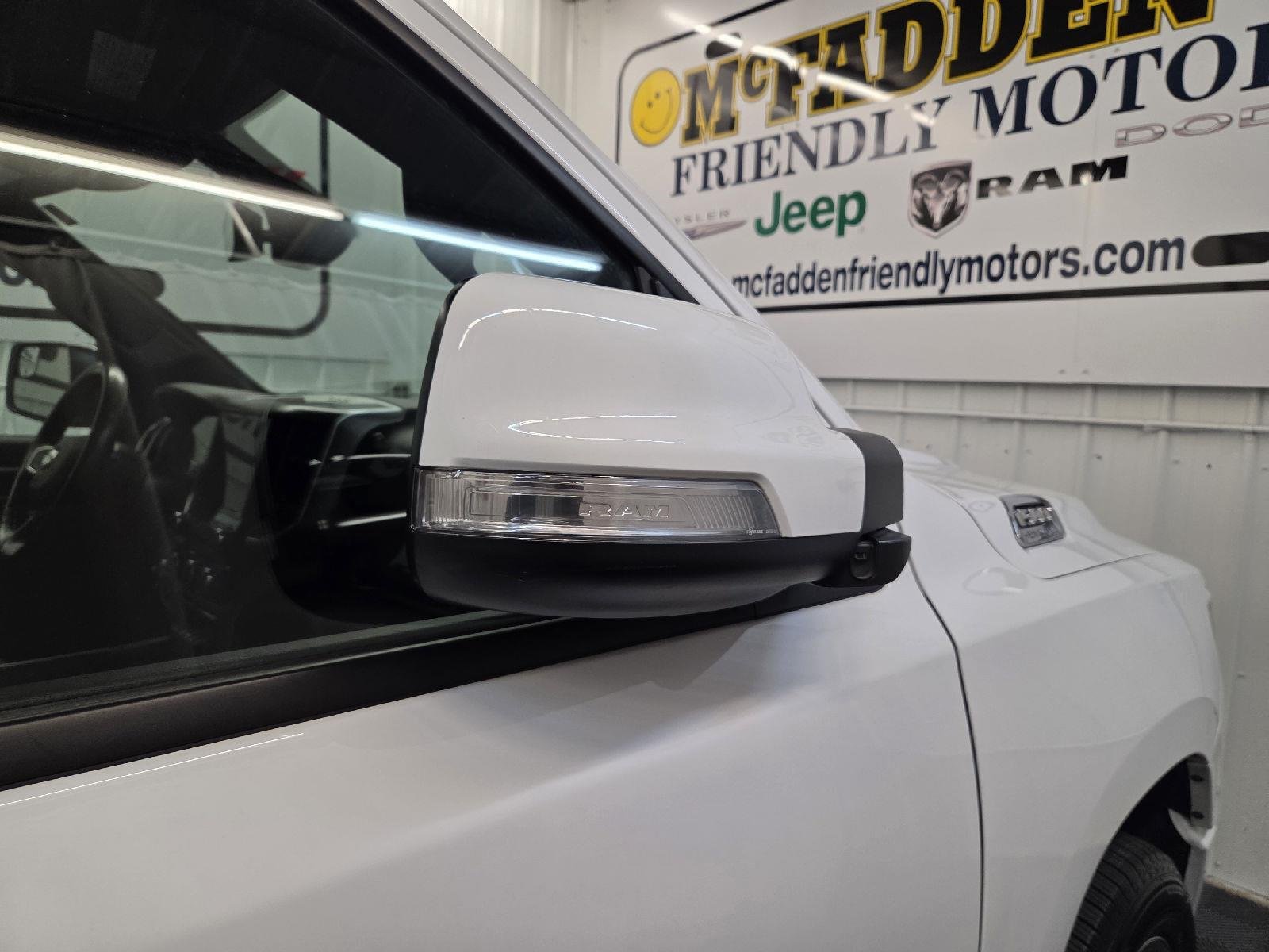 Used 2022 Bright White Clearcoat Ram Big Horn image 42