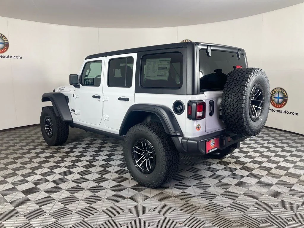 2025 Jeep Wrangler 4-Door Willys - Photo 19