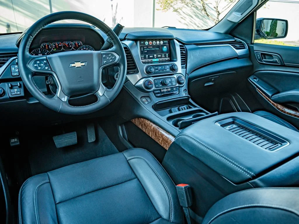 Used 2019 Shadow Gray Metallic Chevrolet Premier image 30