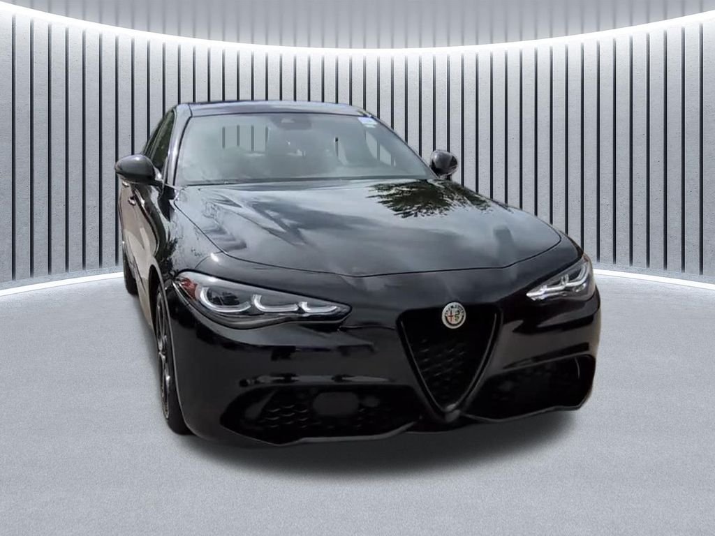 Used 2024 Black Alfa Romeo Veloce image 2