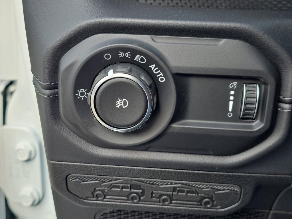 2026 Jeep Wrangler 4-Door Rubicon - Photo 22