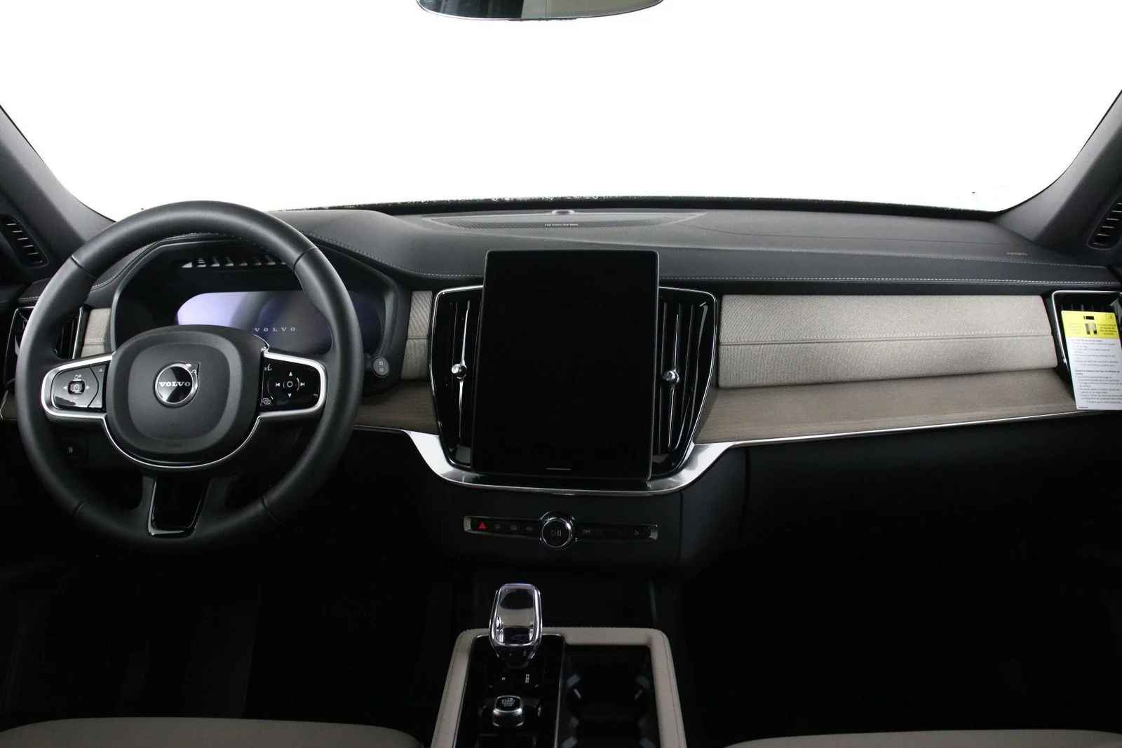 New 2026  Volvo T8 Plus image 5