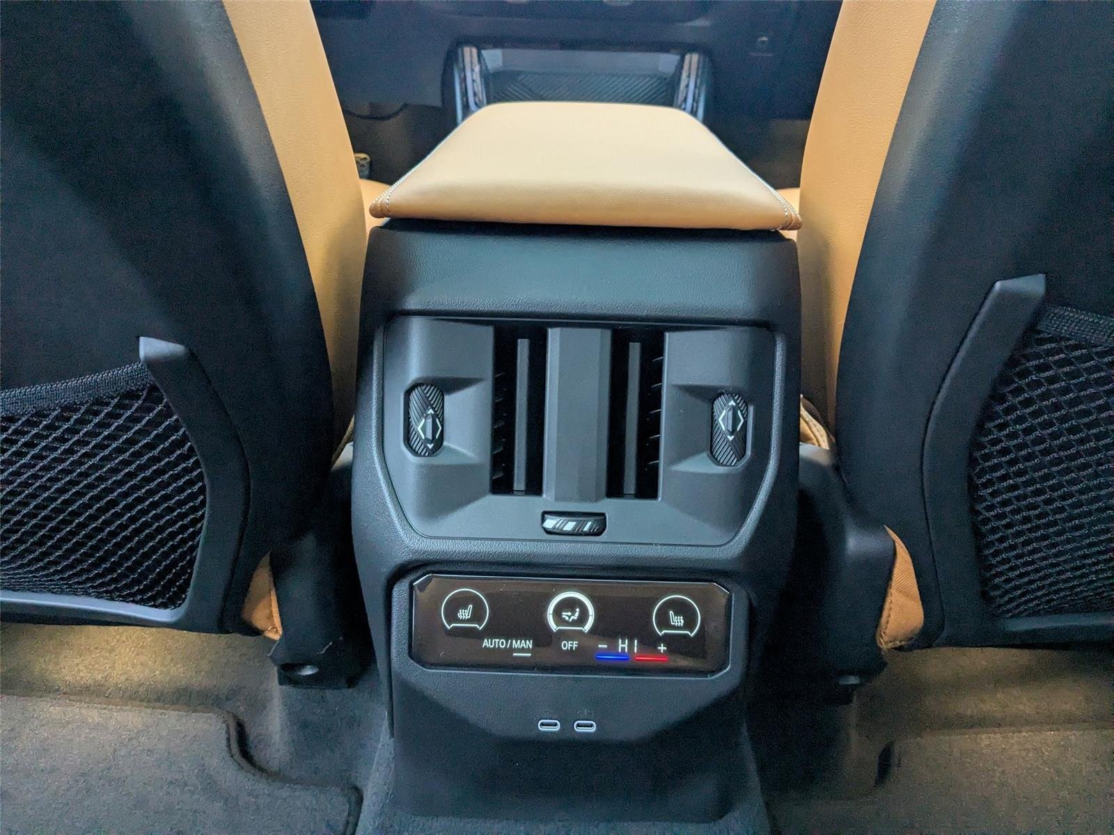 2026 BMW X3 30 - Photo 25