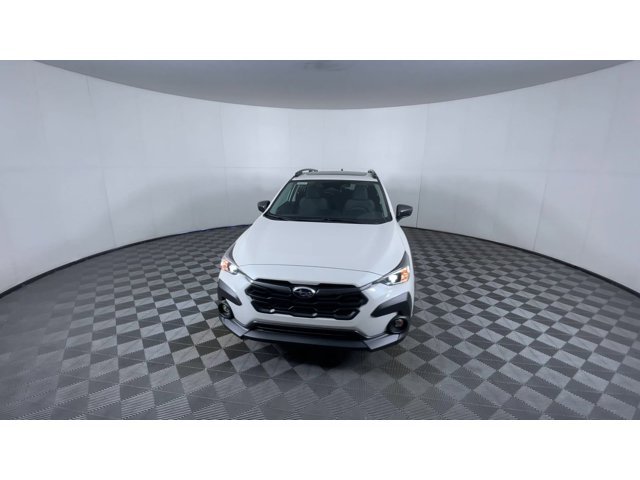 New 2026 CRYSTAL WHITE PEARL Subaru Premium image 3